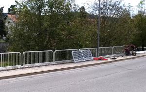 Postavitev ograje v Begunjah pri Cerknici 01 Foto Boštjan Otoničar